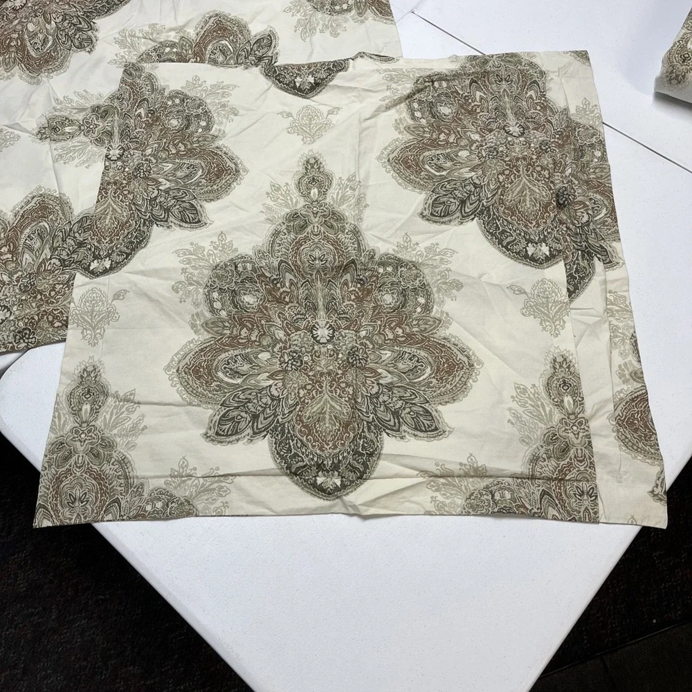 Pottery Barn Full Queen Serrano Medallion Duvet Set Neutral Off White Gray Taupe